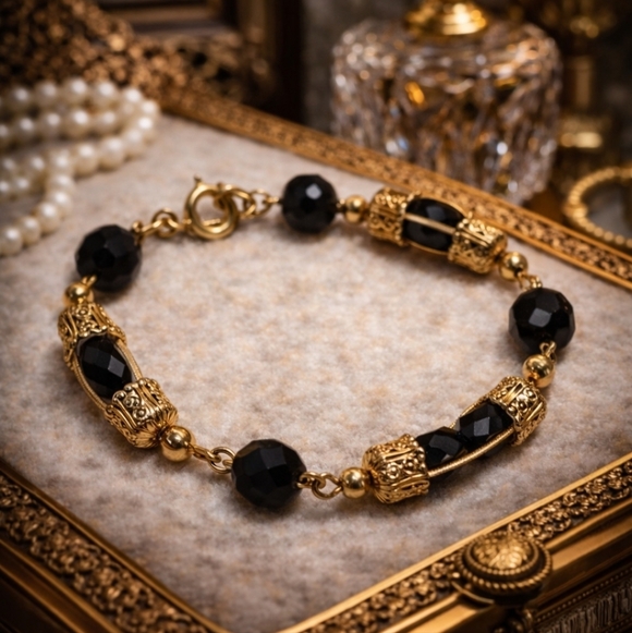 Vintage Jewelry - VINTAGE ART DECO BRACELET BLACK FACETED GLASS BEADS, GOLD FILIGREE CAGE LINKS